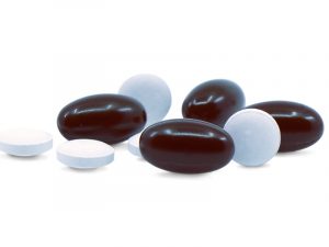 CoQ10 softgels together with selenium tablets