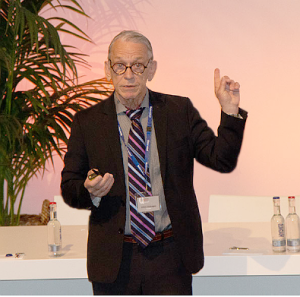 Prof Urban Alehagen lecturing